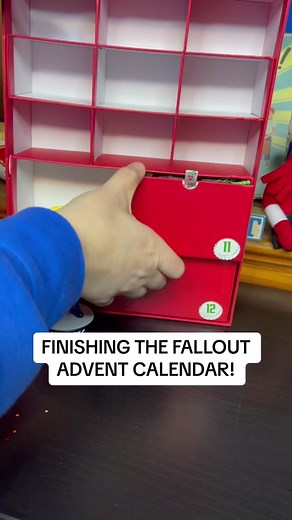 Unboxing Fallout Advent Calendar | Opening Days 11 & 12