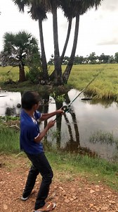 អាក្រិនលេងមែនទែនហើយមេៗ🎣🥰 | Bong Jong កំប្លែង
