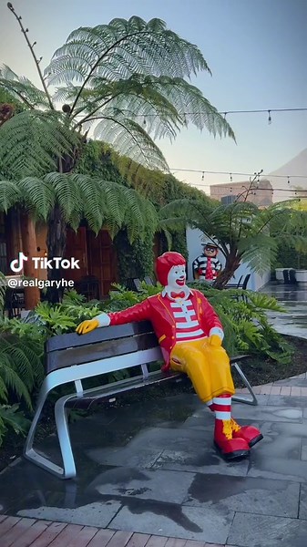 The coolest McDonald’s in Latin America is in Antigua Guatemala, a UNESCO World Heritage Site that feels frozen in time. I visited this location as part of my field work across 56 countries on six continents to tell the story of how the largest restaurant chain in the world localizes its offerings. Check out McAtlas.com for more deets, and follow for more content from the road. #food #books #publishing #indie #booktok #restaurants #mcatlas