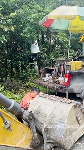 Reinforcement or strengthening of an excavator bucket. #auto #mechanic #automotive #mechanicsteve #exacavator | Mechanic Steve