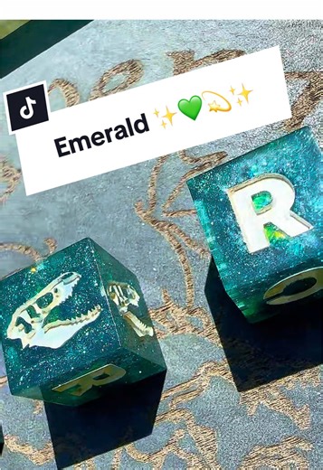 Emerald 💚 #diceydice #diceydrinks #diceydungeon #dicemaker #dnd @Emerald Doyle