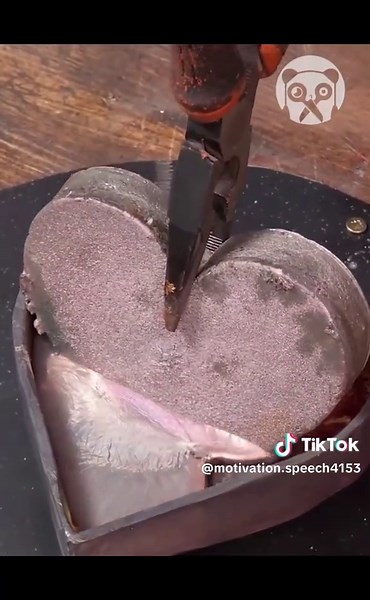 ✨️ Elizabeth ✨️ (@theelizdaily)’s videos with original sound - HeartTalk