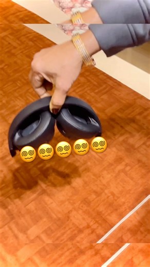 Must-have wireless folding headphones! #earbuds #headphones #airpodsjump