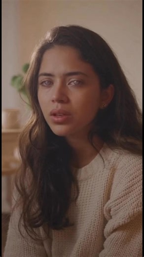 Ela é cega e sem esperança de ter um dia uma família. | Mercenaries