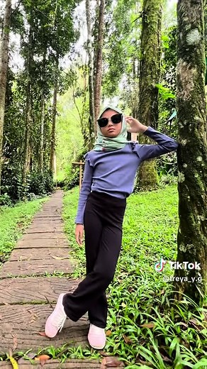 Inline Freestyle Skating: Freya's Speed Slalom Skills