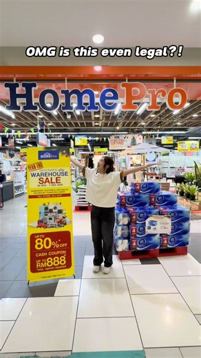 🔥 OMG!!! Are these Jualan Gudang Sale prices even real?! 🔥 HomePro’s BIGGEST Warehouse Clearance of the year is officially ON — and the deals are honestly too crazy to miss. 💥 Up to 80% OFF! 💥 Cash Coupons up to RM888 (min spend applies)! 💥 Early Bird Specials — super limited, fastest wins! 💥 Extra discounts with Atome & GrabPayLater! 💥 Installment plans up to 36 months (selected banks)! From appliances to furniture, tools, kitchenware & more — this is THE sale everyone waits for. ⏳ Hurry