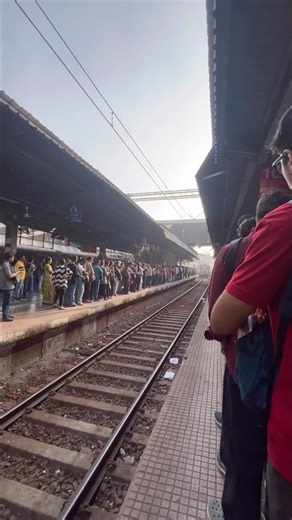 15 April ka din aisa rha #vlog #minivlog #train