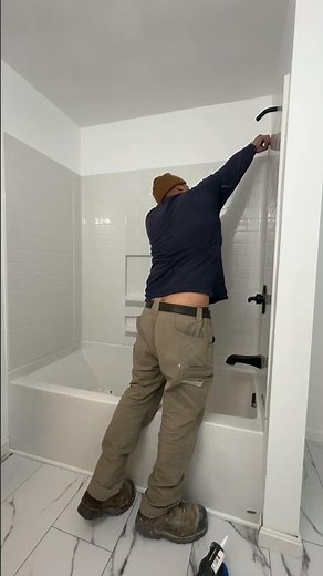 Cómo ponerle silicón a una bañera nueva y que quede bien limpio. 🔥🛁