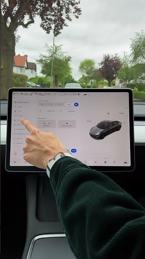 How To Change "Gears" + Acceleration Modes In A Tesla Model 3 #shorts #tesla