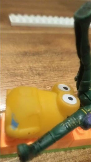 MTA R143 L train logo in last stop