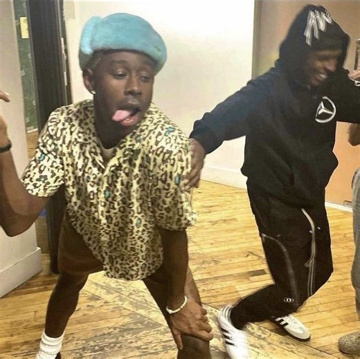 Alvin and the Chipmunks: You Spin Me Round Song