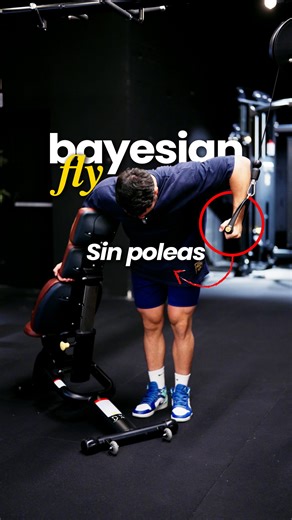 ENFAF - Postgrados y Formación Profesional on Instagram: "🦋 Las Bayesian Fly son uno de los mejores ejercicios para entrenar tu pectoral. ⏰ Pero…¿qué hacemos a las 18:00 cuando el gimnasio está lleno de gente y es imposible robar dos poleas? 💚 Pues en este vídeo @heracles_fit te enseña dos alternativas para este ejercicio y que tus ganancias no se vean comprometidas 🏋🏽💪🏻 ¡Si quieres más consejos sobre entrenamiento, no te olvides de seguirnos!"