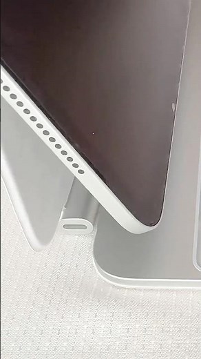 Magic Keyboard (White). Unboxed ✨