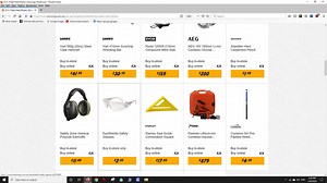 D.I.Y. table made from four pallets