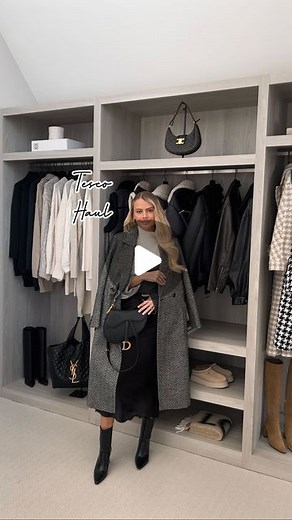 PERRIE SIAN on Instagram: "Another Tesco F&F haul! 﫶奈癩 I’m sorry but Tesco are KILLING it wowza!!!! Such nice pieces & the prices are reasonable! I’ve heard they’ve got a good sale going on there at the moment with some of these pieces included!  What’s your fave look? 1,2,3,4 or 5? Let me know in the comments 癩⤵️"