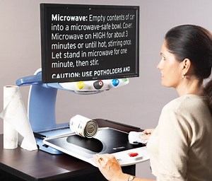 TOPAZ® XL 24" HD — Desktop CCTV