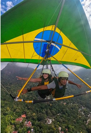 Experience the Thrill of Hang Gliding Over Rio