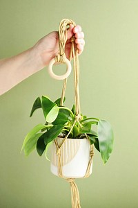 Easy Macrame Plant Hanger DIY | Welcome To Nana's