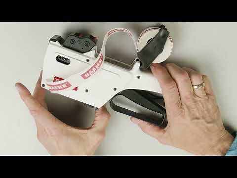Labeling gun for sterile goods - Inserting a label roll