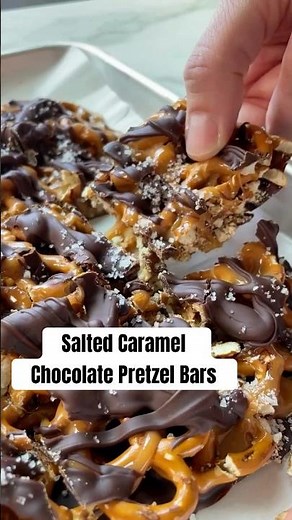 4-Ingredient Chocolate Pretzel Bars #shorts