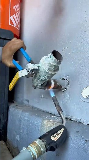 💧🚨 Leaking Wilkins Pressure Reducing Valve Replaced