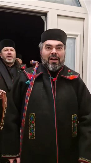 Colind ceresc #shorts #bogdanblog #colinde2025 #colinde #colindecrestine #viral