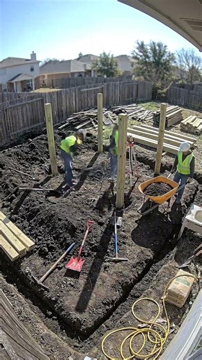 The Easiest Deck Build That Looks Insane #carpentry #diy #construction