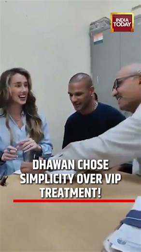 VIRAL VIDEO | Shikhar Dhawan Avoids VIP Treatment During Marriage Registration #viralvideo