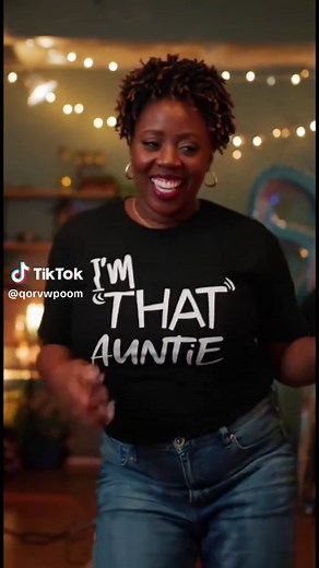 The Perfect Gift Ideas for Your Legendary Auntie