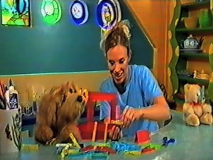 SMarteenies Ep 47 BBC CBeebies 2001 TV Make and Do, Art Show for Pre-Schoolers.