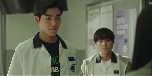 Weak Hero Season 1 Episode 1 In English | weakhero s1 ep1