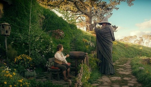 What Kind of Mark Does Gandalf Put on Bilbo's Door? Difference Between the Book & the Movie Explained