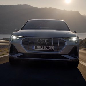 19K views · 975 reactions | When the headlights come on, there’s no...