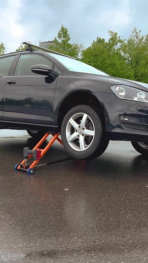 Handy Panda on Reels