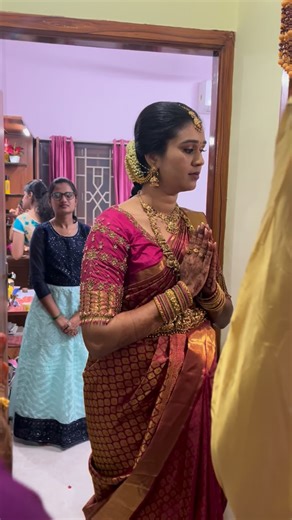 hi_lite_makeup on Instagram: "A breathtaking Tamil bride ❤️🤌🏼 draped in a vibrant Rani pink saree radiated pure elegance. Her nude, refined makeup and perfectly plaited hair highlighted her natural beauty, while the grand traditional jewellery added a majestic charm. Every detail came together flawlessly, creating a reel-worthy moment that celebrated culture, grace, and the timeless allure of a bride who truly lit up her wedding day with unforgettable brilliance. Rented Statement Jewels from @