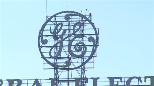 Why isn’t the GE sign lit for the holidays?