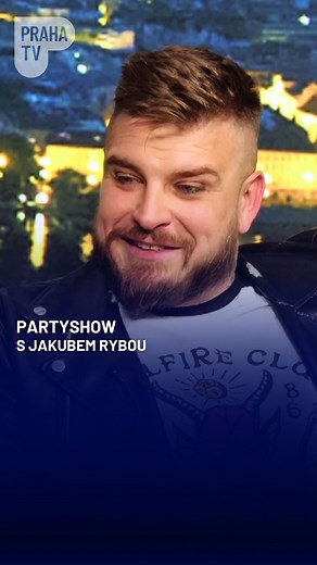 „Původně jsme byli Banánové rybičky podle Salingera, ale Halina Pawlowská byla rychlejší,“ říká Jakub Ryba z Rybiček 48. 👉 Celý díl pořadu Party Show naleznete na našem YouTube kanálu a pro více obsahu nás nezapomeňte sledovat. 👀 | PRAHA TV