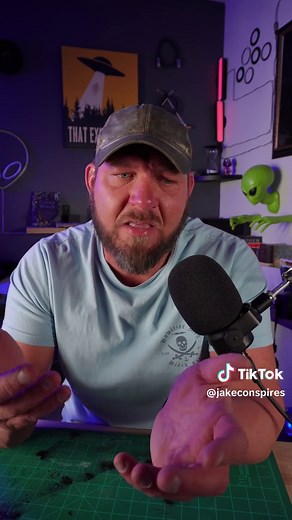 Government Conspiracy Theories: Alien Wars and Project Blue Beam