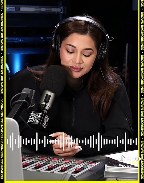 Nezza Sings National Anthem in Spanish at Dodgers Game