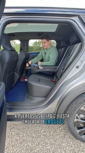 36K views · 205 reactions | 類El nuevo Renault Scenic ya no es un monovolumen pero tampoco un SUV... Es una mezcla de ambos  ¿Quieres sabes más? Te contamos 5 cosas que no esperas encontrarte en este coche  #renault #renaultscenic #suv #monovolumen #renaultscenicetech | Diariomotor | Facebook