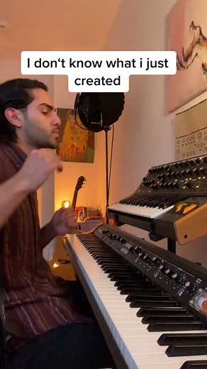 Techno Piano Dance Vibes with daftpunk and Moog