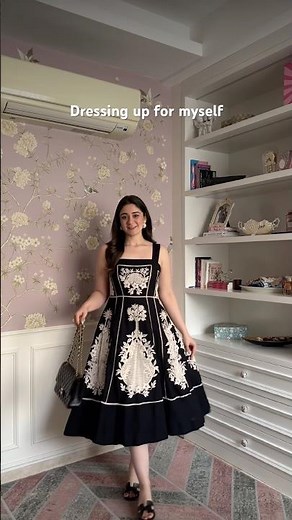Chic & elegant outfit ideas for when you want to dress up for yourself 🤍