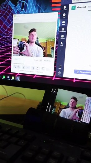 📸 Jak zrobić z telefonu kamerkę do komputera? 📲 #lifehack #lifehacks #pc #mobile #android #iphone #droidcam #tech #technology #komputer #komputery