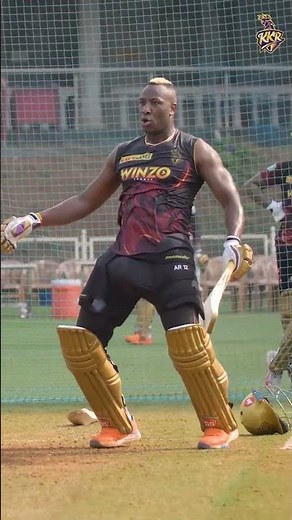 How Andre Russell reacts to his own six? | Knights In Action | KKR IPL 2022
