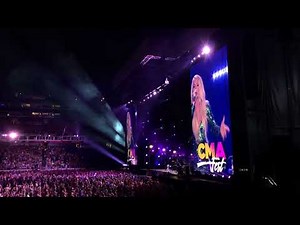 "Cry Pretty" (live) - Carrie Underwood @ CMA Fest 2018