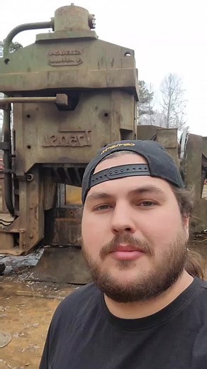 Let's cut up a little scrap! #Scrap-Life