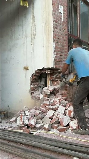 Construction of House Reconstruction and Reinforcement