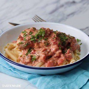 224K views · 2.3K reactions | Garlic basil chicken in tomato butter sauce is the ultimate weeknight dinner. | Tastemade | Facebook