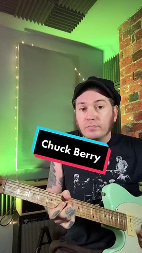 Revisiting this for a student - still working on it! #guitartok #chuckberry