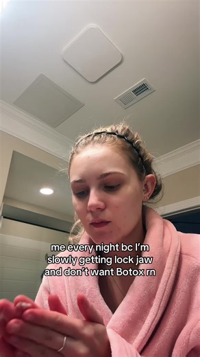 catch me stretching my jaw every 5 seconds #tmjdisorder | lock jaw